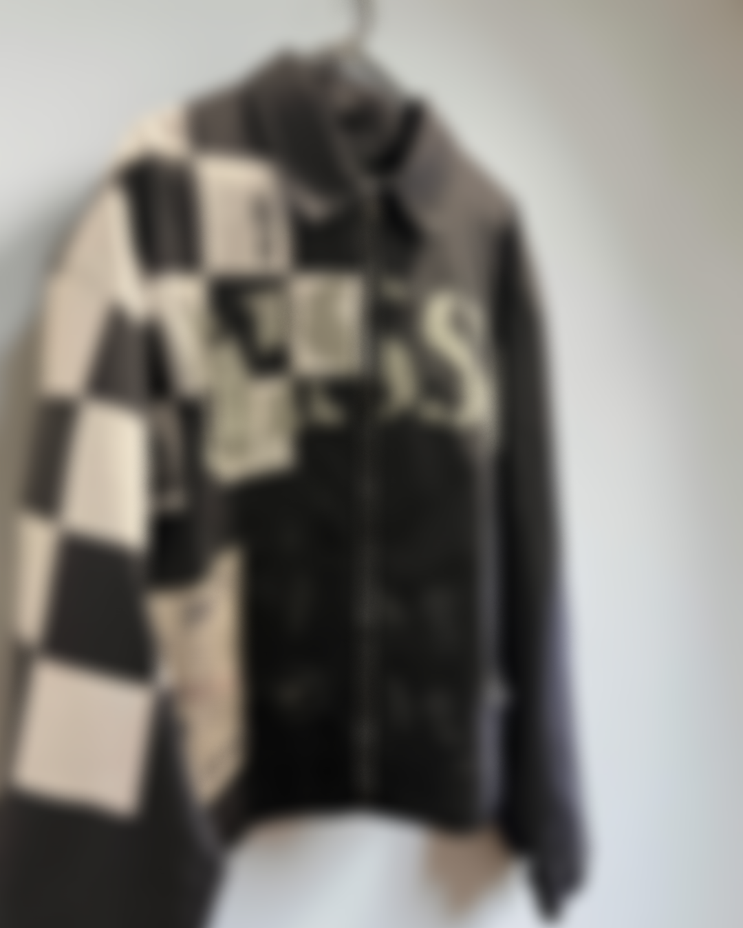 ARCHIV PIECE (COMING SOON)